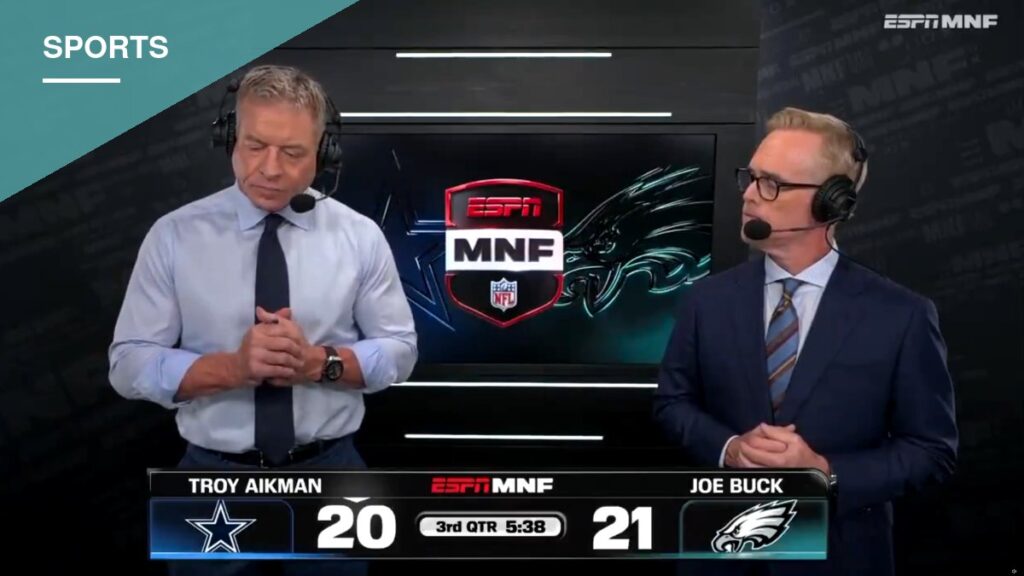 ESPN Broadcasters Pause Eagles-Cowboys Game to Mourn Colleague David Moulton