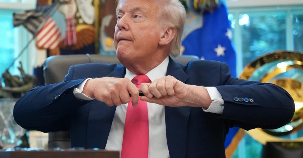 In 200 Days, Trump Rapidly Reverses Biden’s Climate Policies, Report Reveals