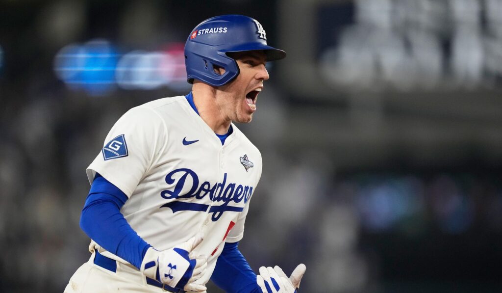 Dodger Stadium Endures Eighteen Inning World Series Game 3 Again