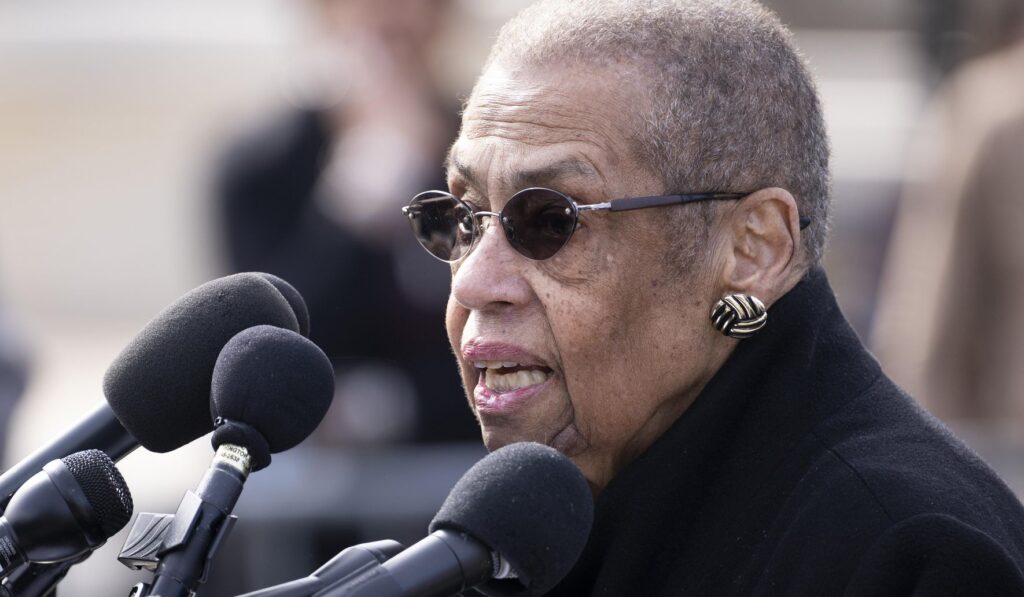 Delaware’s Eleanor Holmes Norton Loses $4,300 To Fake HVAC Crew