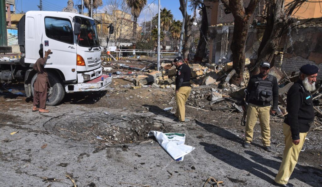 Pakistan forces kill two dozen militants near Afghan border; toll 177