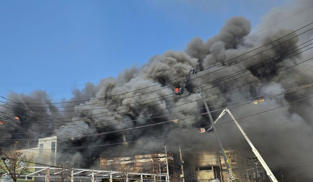 10 Bodies Recovered After Suspected Factory Explosion in Daejeon