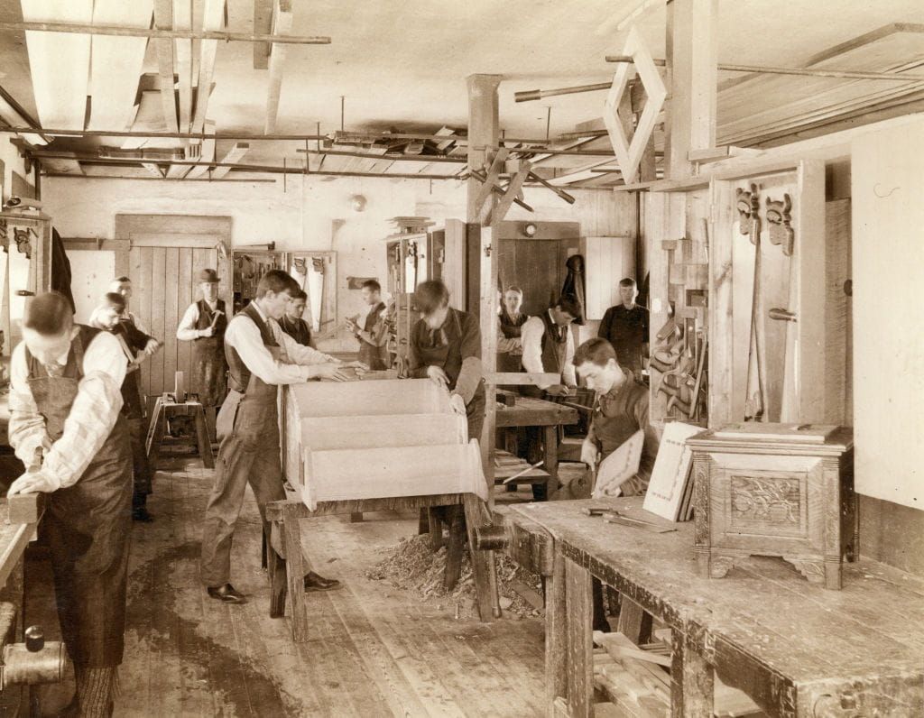 America’s Apprenticeship Crisis: Why the U.S. Is Falling Behind