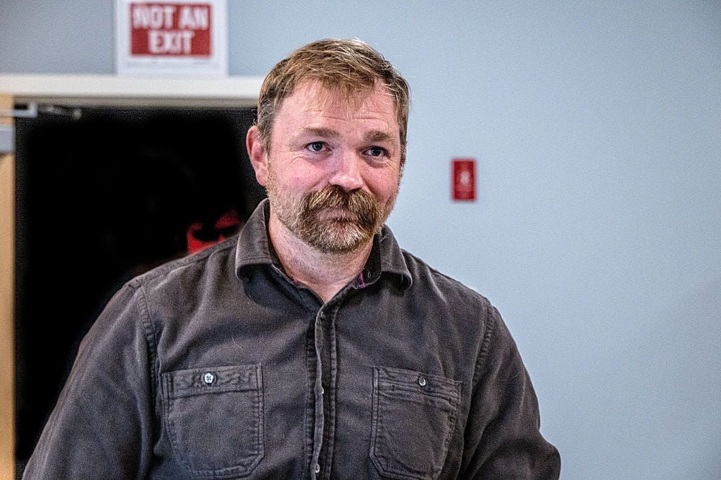 Democrats’ Blue-Collar Revival Faces Deep Policy Limits