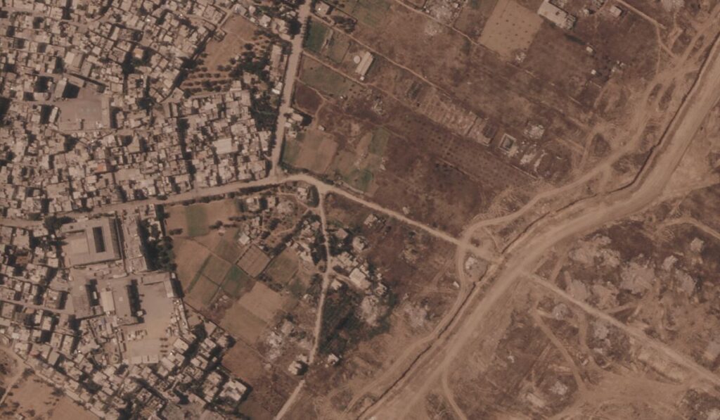 Satellite Images: Israel Building Earthen Barrier Around 50% of Gaza