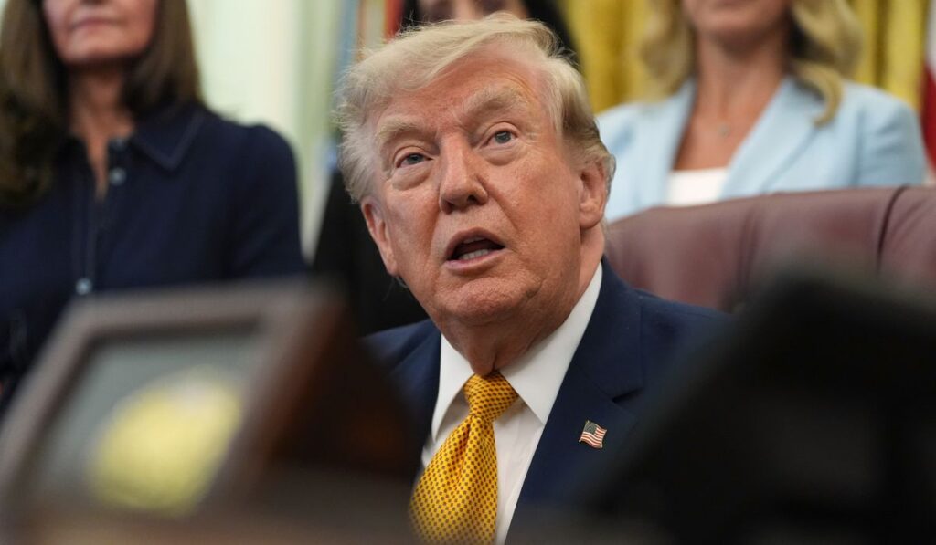 Trump's rough week has Republicans bracing for November