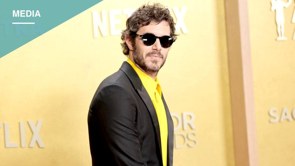 Netflix Show Consultant Rabbi Rebukes Star Adam Brody Over Gaza 'Genocide' Remark