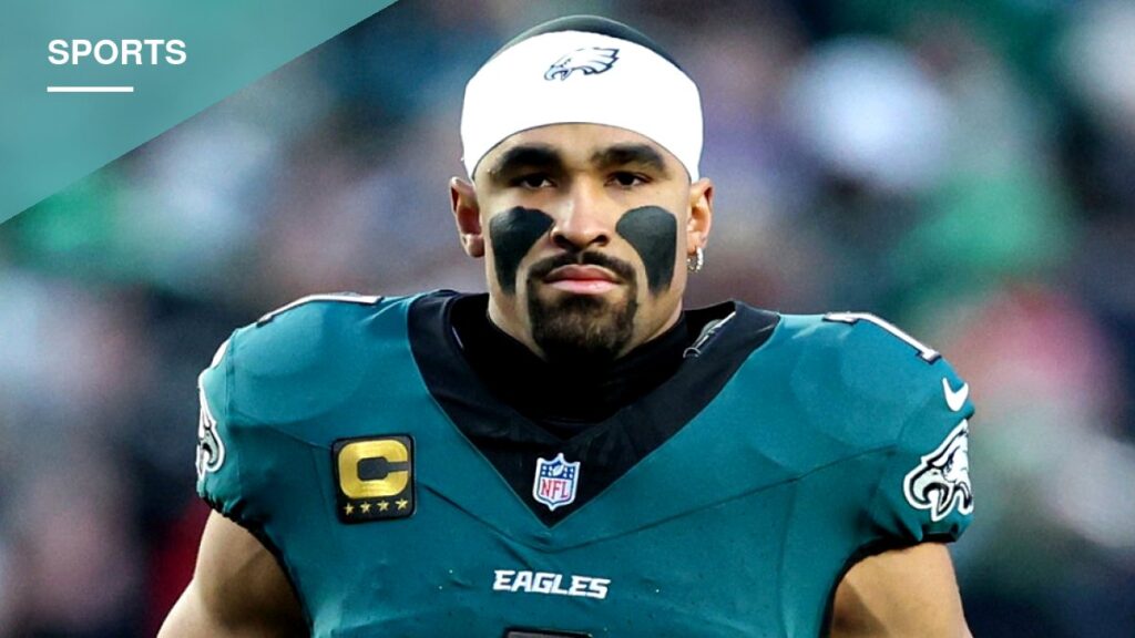 Eagles Pull Quarterback From Cowboys' Practice Squad as Jalen Hurts Battles Blood Clot