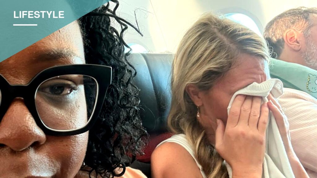 Traveler's Refusal to Swap Plane Seats Sparks Viral Debate Over Personal Boundaries